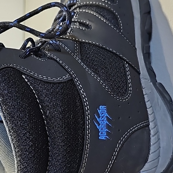 Aggressor black size 8 hiking boots - Picture 7 of 7